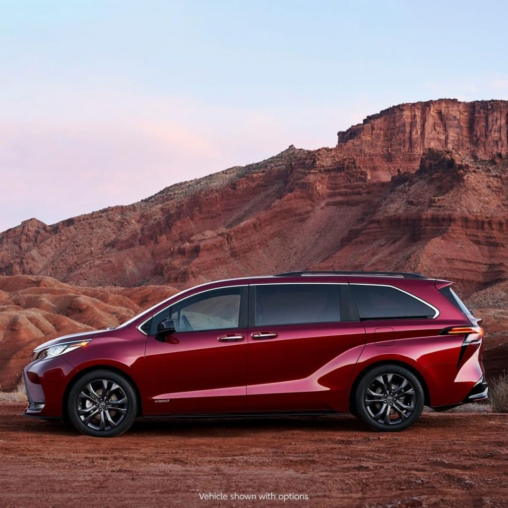 Practical makes perfect! The all-new 2021 #Sienna has everything that's great ab...
