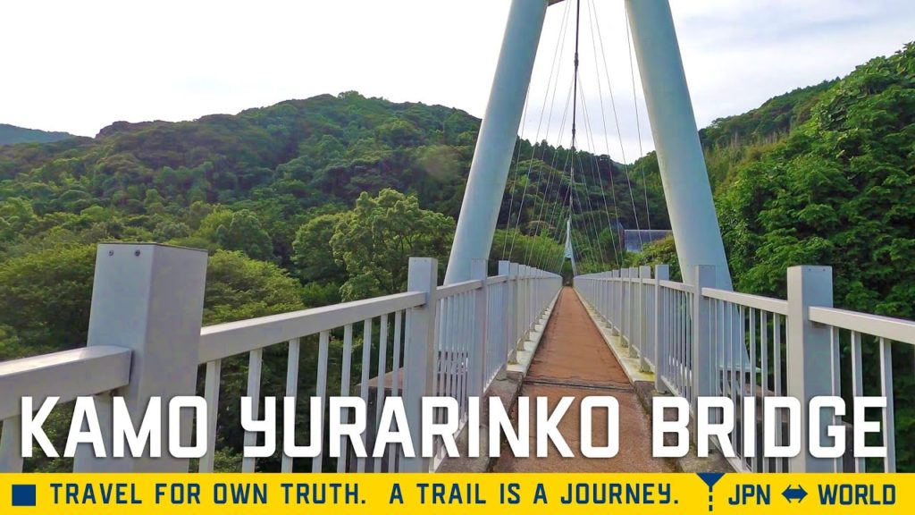 [4K]Kamo Yurarinko Bridge in Itoshima City, Fukuoka,Japan. 福岡県糸島市の加茂ゆらりんこ橋、田園広がる田舎道を散歩