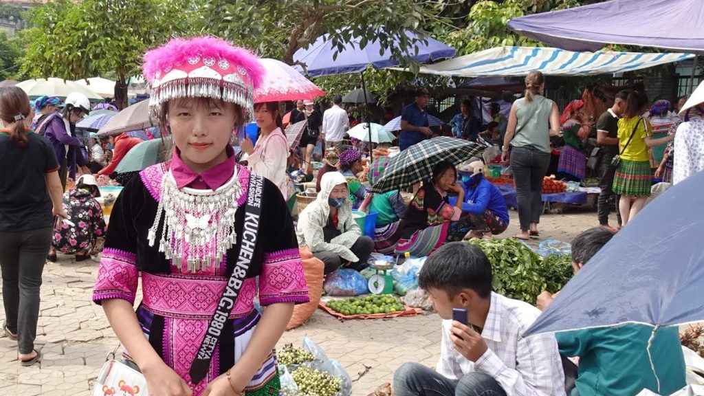 Chợ Phiên Đậm Nét Hoang Sơ Của Núi Rừng Tây Bắc | Miền núi tây bắc Chợ Phiên Đậm Nét Hoang Sơ Của Núi Rừng Tây Bắc | Miền núi tây bắc
