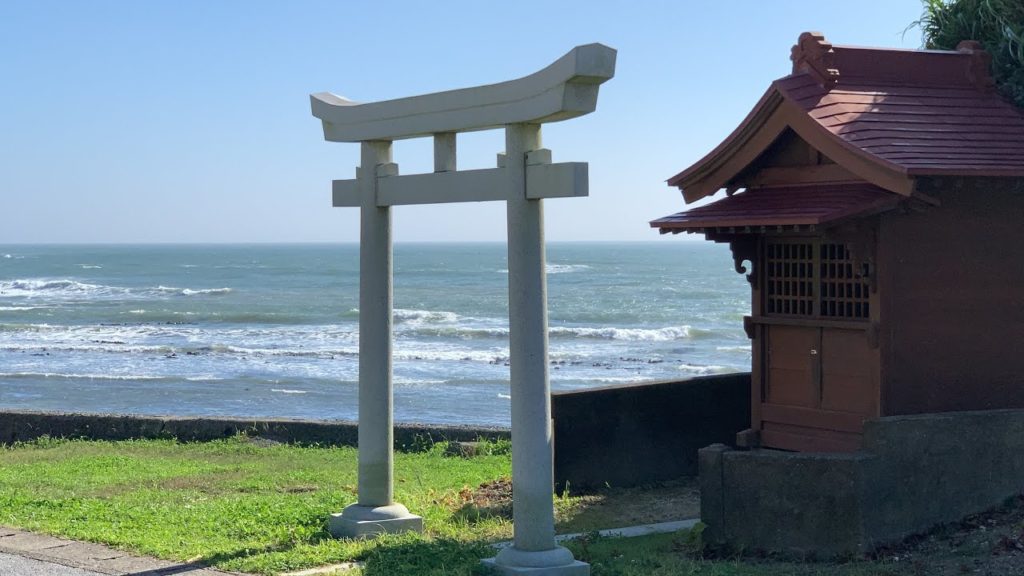 Walking to the sea in a small Japanese countryside town | 田舎散歩