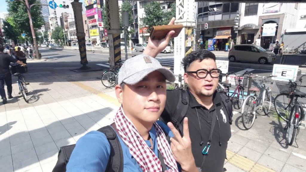 Japan Day 4 : Niigata - Osaka cả ngày di chuyển quá mệt :((( Hậu trường Gulliver