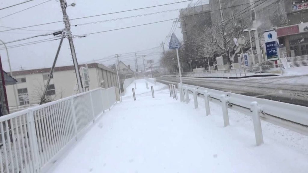 Snow in isehara city, japan 2014