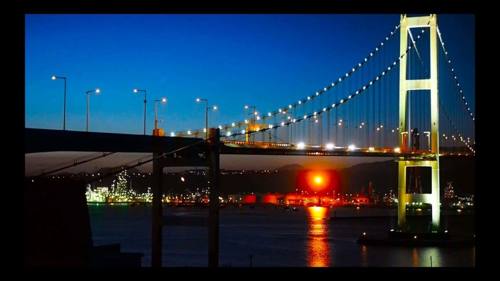 Hakucho Bridge and Kuttarako Lake in Hokkaido - 北海道　室蘭白鳥大橋と倶多楽湖