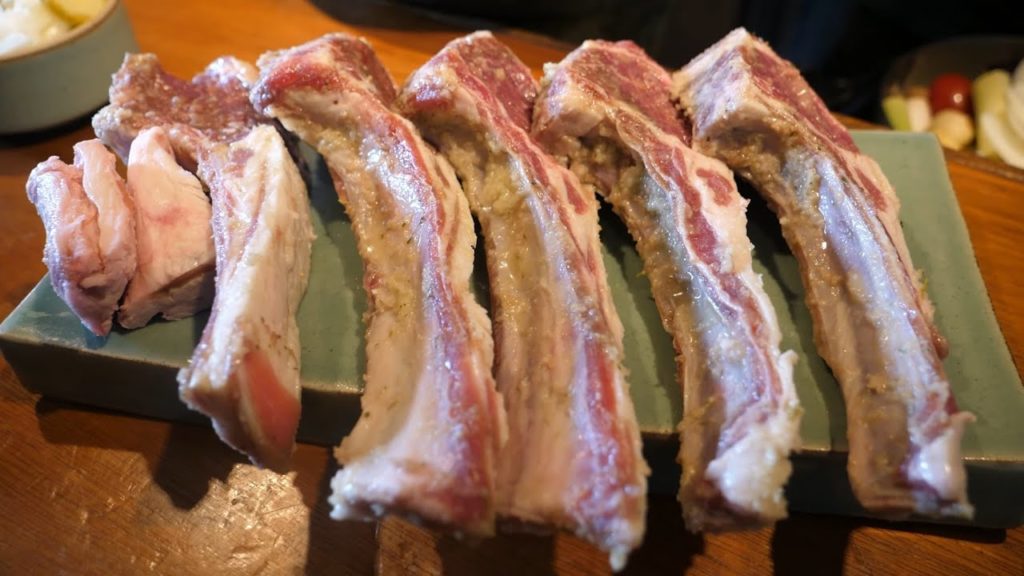 Japanese Style Grilled Lamb Libs with Charcoal Fire - Korean Food