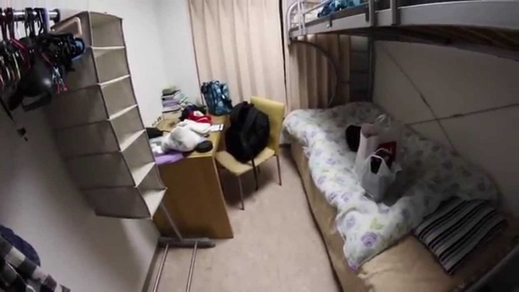 [ブリタニ] Travelogue: Ikebukuro Dorm Tour
