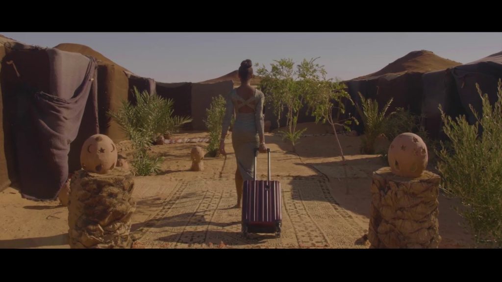 Kam Kam Dunes Around the tents