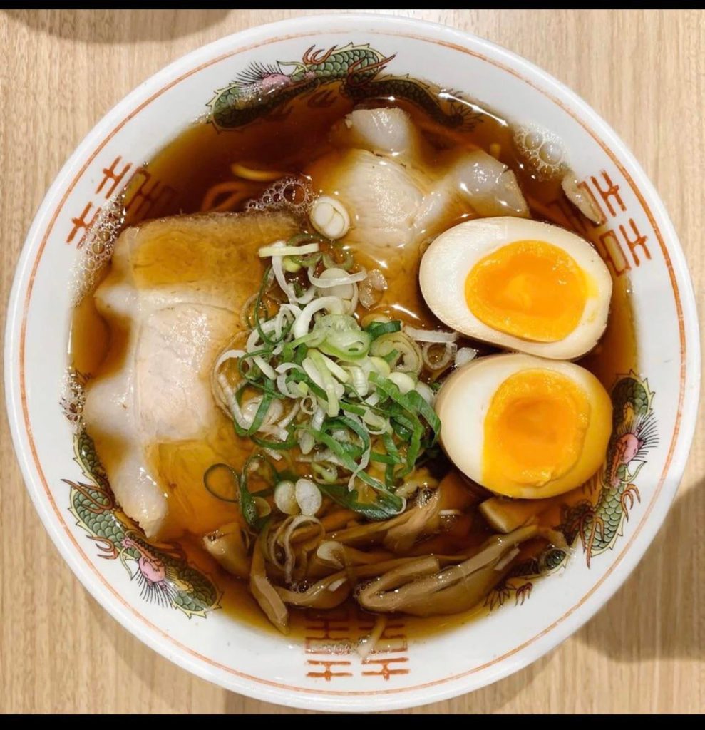 This ramen I made for lunch. Yummy