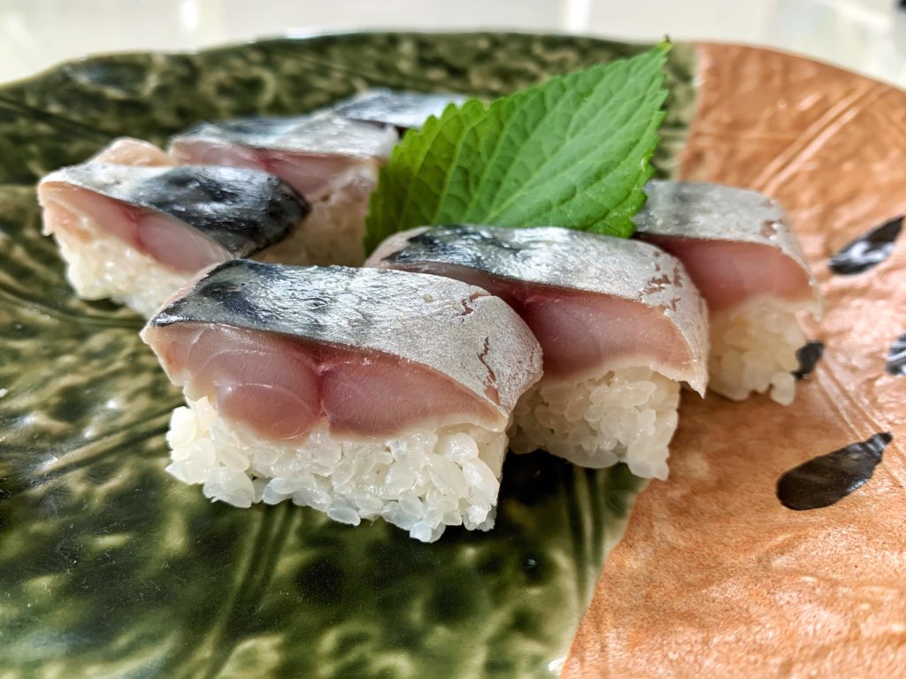Saba Oshizushi