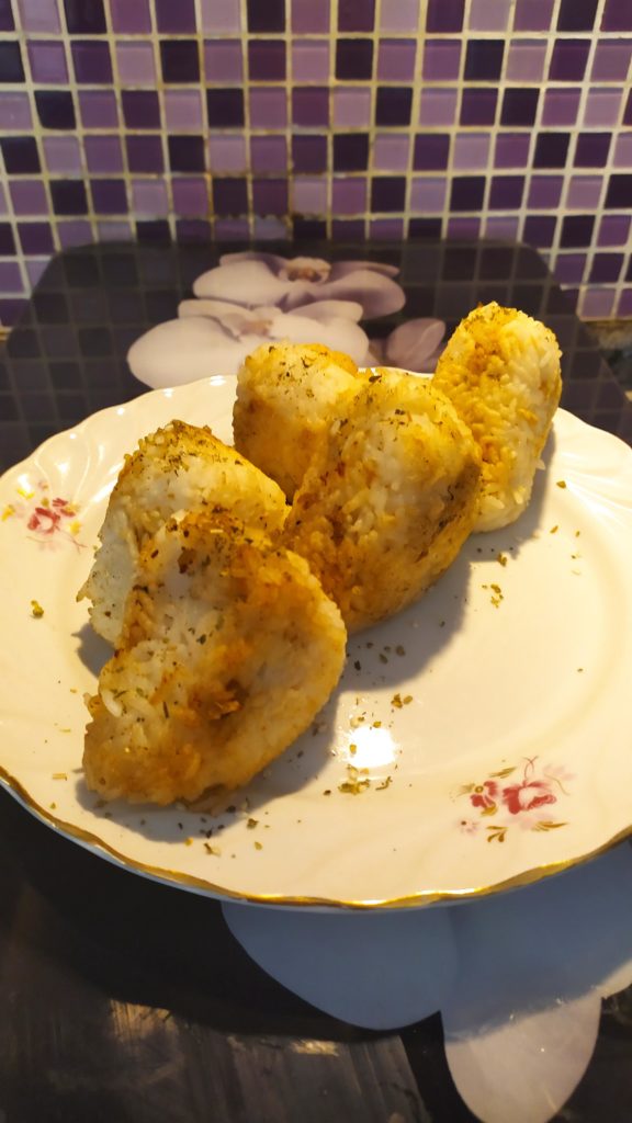 Tried to make onigiri first time. It was too soft, then I decided to make it more Korean style.