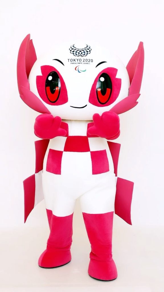 ”Someity is a diamond, you know Someity glows up
Let's go!
Cause So-So-Someity i...