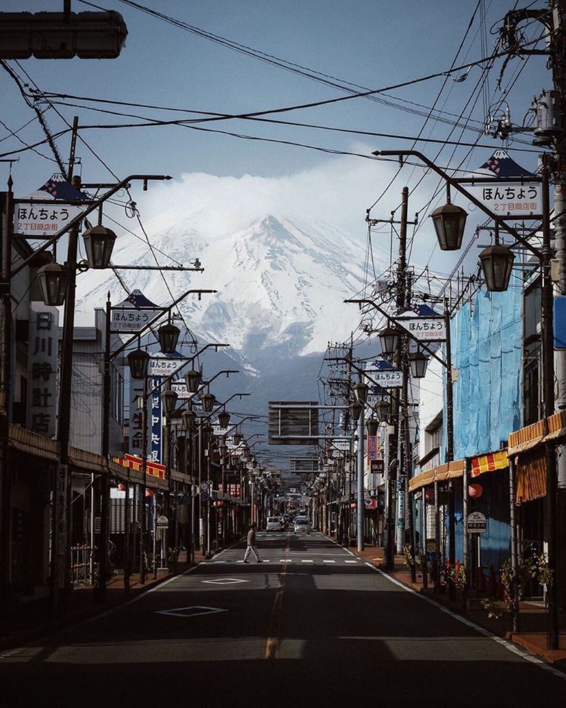 Visit Japan: The Honcho 2-chome shopping district in Yamanashi is a great spot to catch a gli… The Honcho 2-chome shopping district in Yamanashi is a great spot to catch a gli...