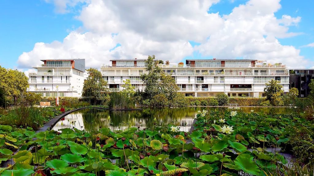 Walk [4k] 2020 Bordeaux France / Right Bank Bordeaux, Rive droite, Water Taxi boat riding, BAT3