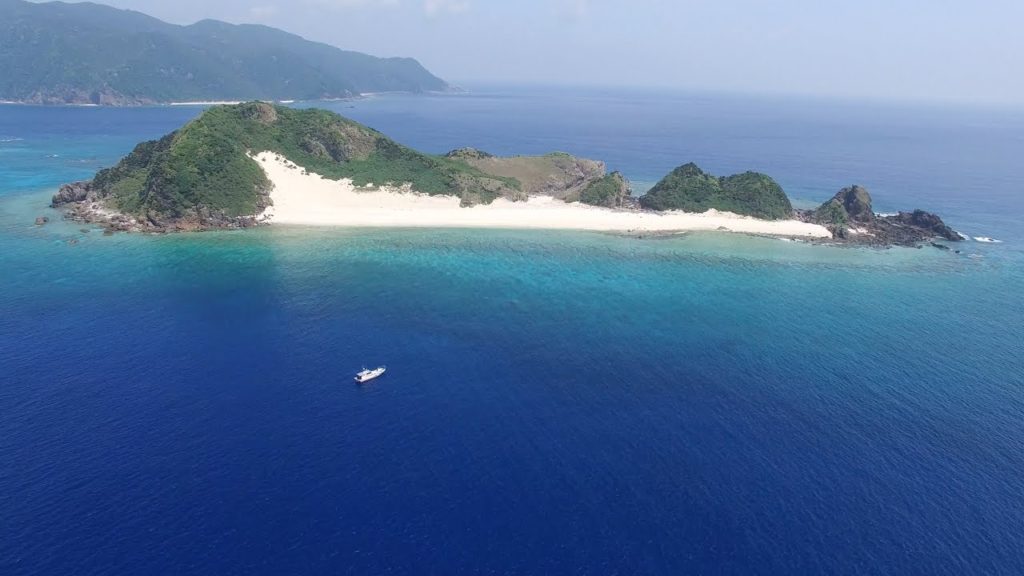 On The Water （奄美群島 4K Aerial Footage）