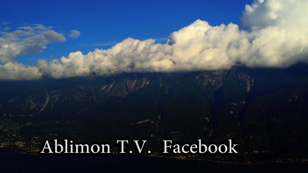 Gargnano Limone Urlaub am Gardasee Wunderschöne Landschaften Sonne Südliche Perle der Alpen Gargnano Limone Urlaub am Gardasee Wunderschöne Landschaften Sonne Südliche Perle der Alpen