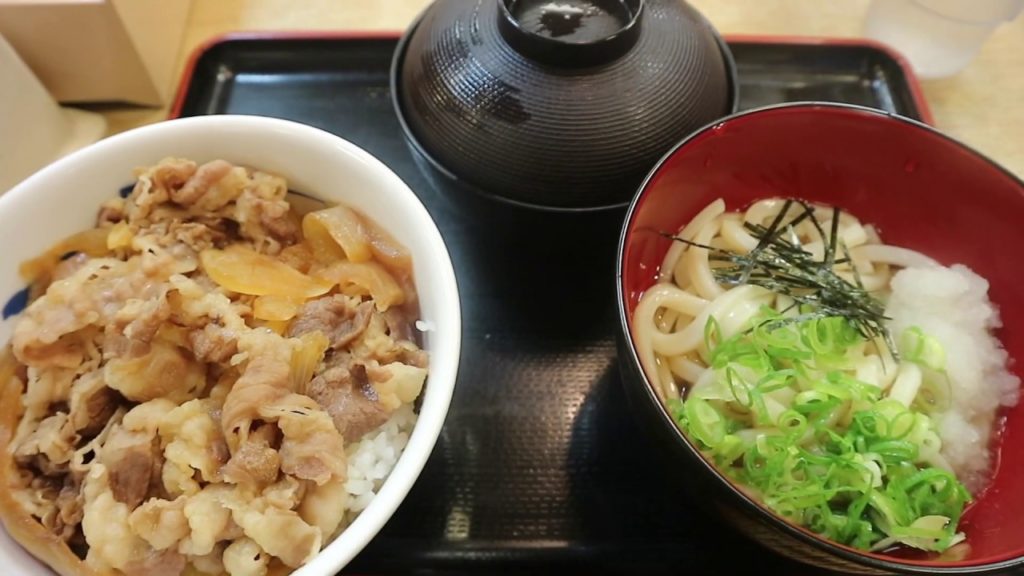 [DAY 4 & 5 VLOG] A Week in Japan - Osaka & Kyoto Adventures | Kimono, Temples, Japanese Street Food