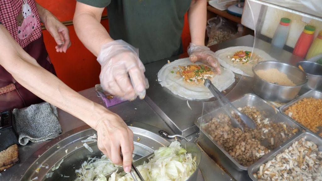 Taiwanese Street Food - Popiah(Mega Spring Roll)