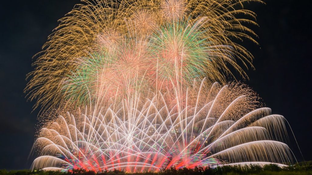 大曲の花火 2020 サプライズ花火 Omagari Hanabi Surprise Fireworks in Akita Japan | BMPCC6K to 5K 50fps