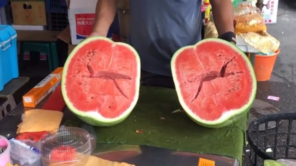 Traditional Market In Taiwan - Street Food Tour