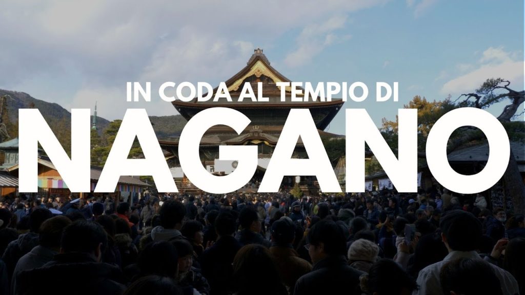 in CODA al TEMPIO di NAGANO