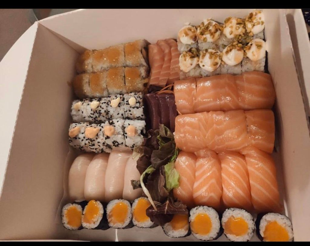 Tonights sushi of different flavors. Delicious