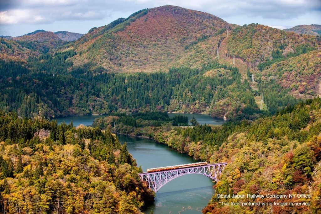 The Tadami line, which connects Aizu Wakamatsu to Uonuma, offers stunning alpine...