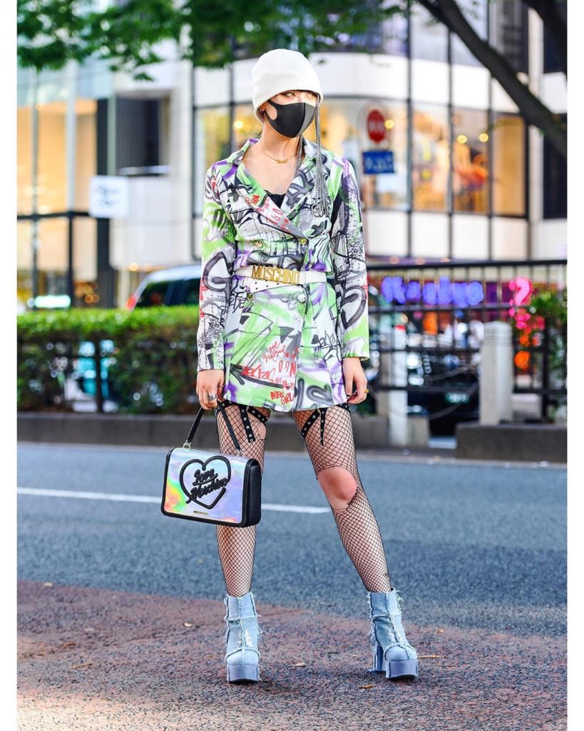 20-year-old Japanese apparel industry staffer Haruka (@halka_sixxer.jp) on the s...
