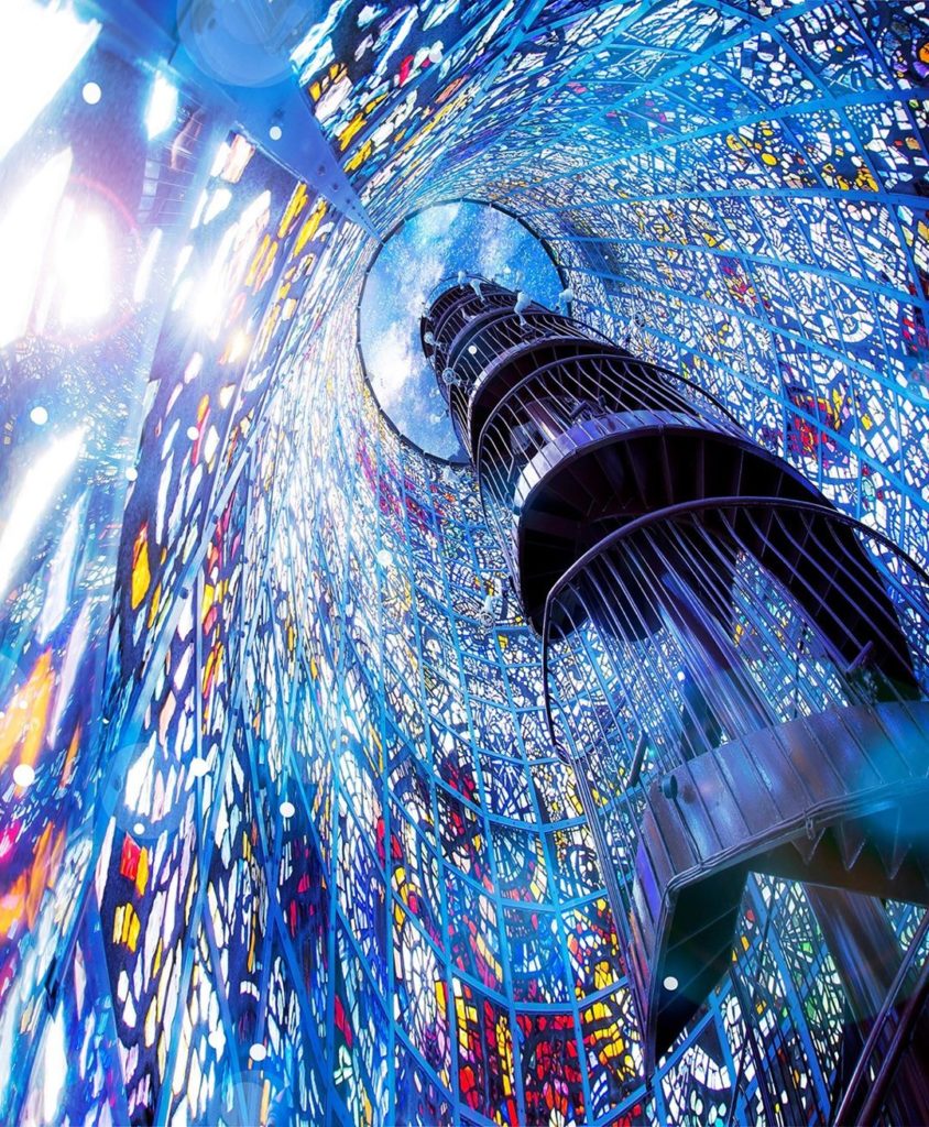 Japan Airline: .
The Symphonic Sculpture is like a kaleidoscope of shimmering colors, giving vi… .
The Symphonic Sculpture is like a kaleidoscope of shimmering colors, giving vi...