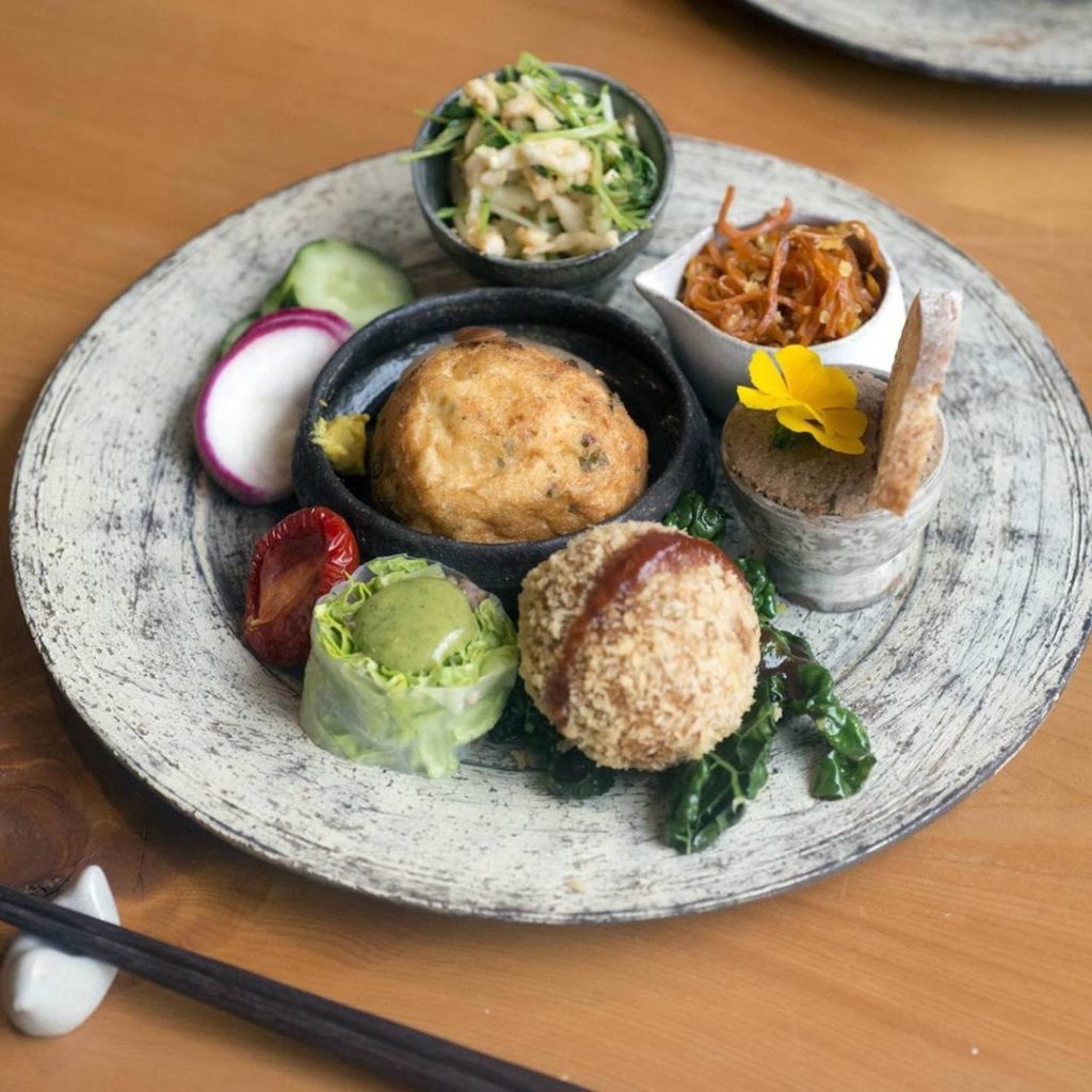 The Japan Times: Mique, an eight-seat vegan restaurant run out of a garage in Komazawa, is someti… Mique, an eight-seat vegan restaurant run out of a garage in Komazawa, is someti...