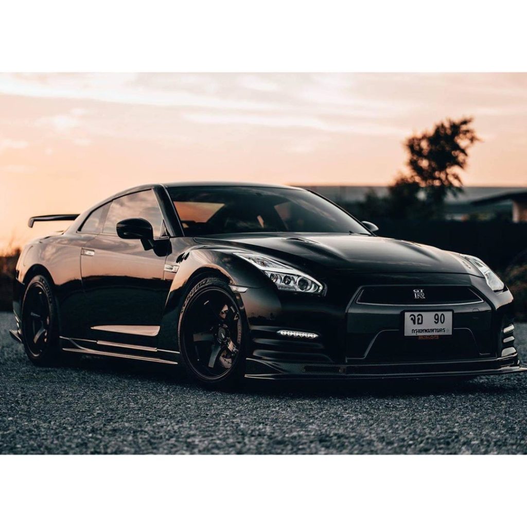 Dark and sinister  Photo  @beasttorque_  .
.
.
.
Follow the Crew:  @Nissan_GTR...