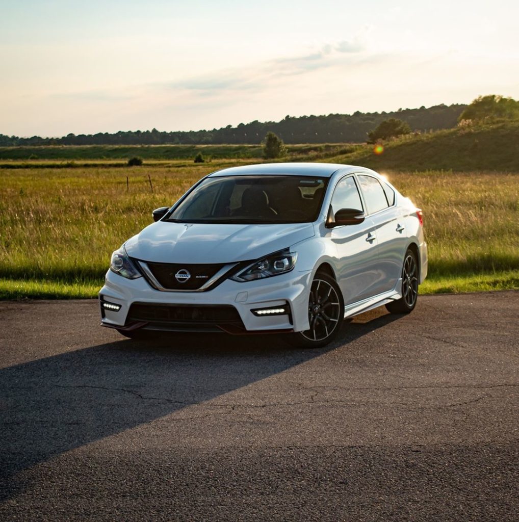 Simple and elegant beauty of #NissanSentra #Nissan
 @_apmedia_...