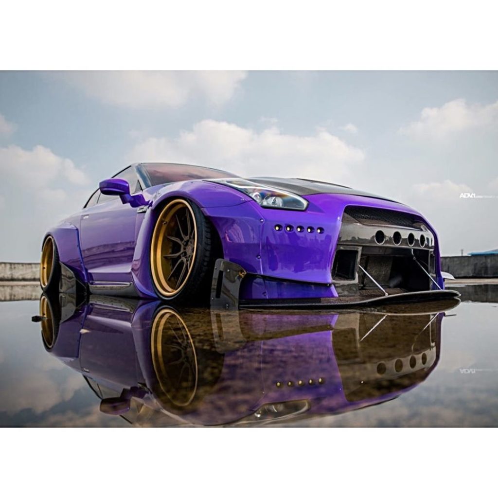 Anyone for a purple Rocket bunny GT-R?  Photo  @adv1  .
.
.
.
Follow the Crew:
...