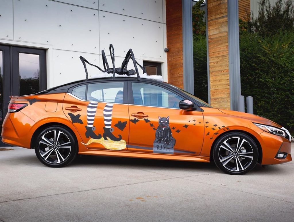 Decorations just got better this #Halloween!   We have partnered with high schoo...