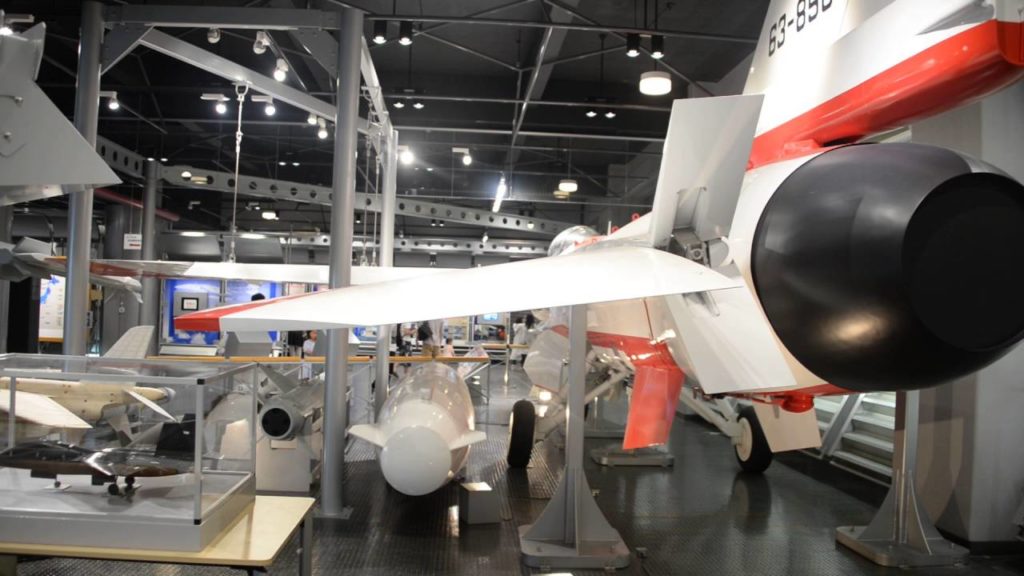 アキーラさん訪問①一般無料公開されている航空自衛隊浜松広報館エアパーク! Japan Air Self-Defense Force-Hamamatsu-Air-park in Japan アキーラさん訪問①一般無料公開されている航空自衛隊浜松広報館エアパーク! Japan Air Self-Defense Force-Hamamatsu-Air-park in Japan