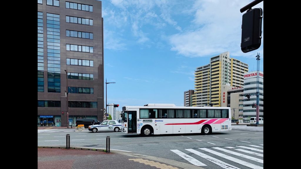 Riding the Bus (Nishitetsu Bus) in Fukuoka Japan (車載動画)|Momochihama Fukuoka street walking|海濱百道步行