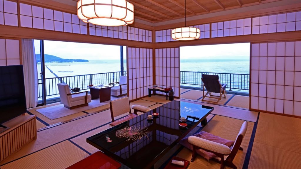 Otaru (小樽市), Hokkaido (北海道) - Ginrinsou Ryokan (银鳞荘) Penthouse Suite Room Tour 2020 Sep. 27