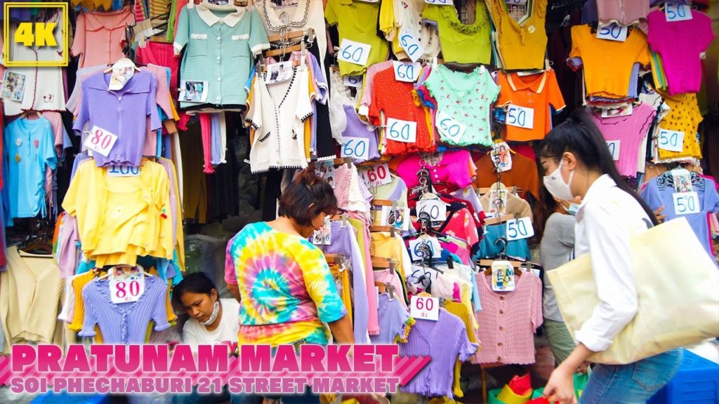 Pratunam Market / Soi Phechaburi 21 buy clothes loe price!Street Market