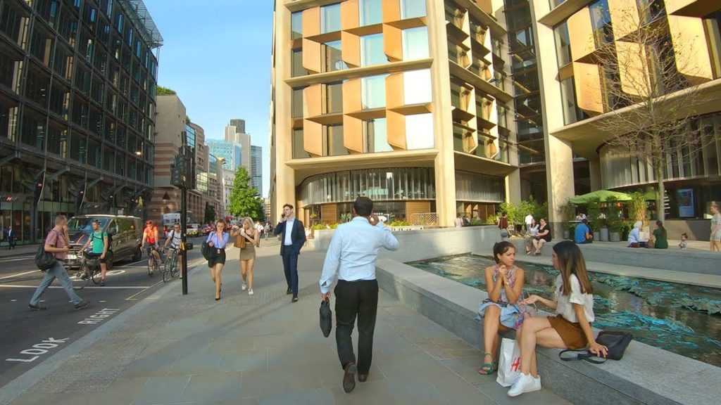 Life BEFORE Corona - LIVELY CITY OF LONDON during GOLDEN HOUR - 4K LONDON WALK