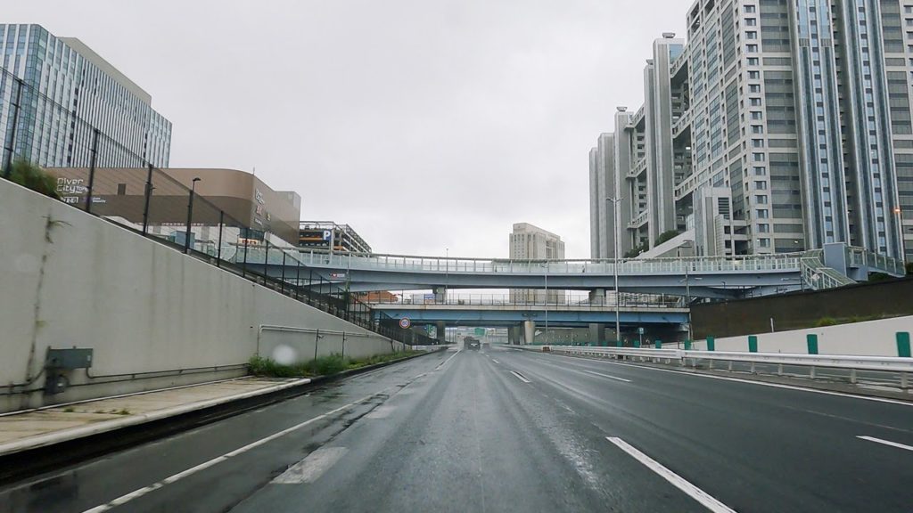 GoPro HERO9 - I got a new camera!! - Driving in the Rain: Shutoko & Underwater Tunnel 4K TOKYO JAPAN