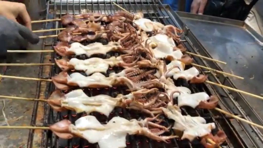 Grilled Squid / Inihaw na Pusit / 現烤小卷 - Taiwanese Street Food