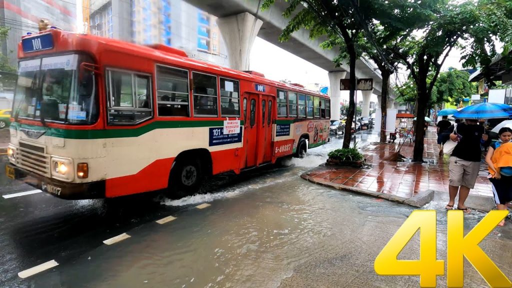 Rain Walk 4K, Bangkok (Binaural City Sounds)