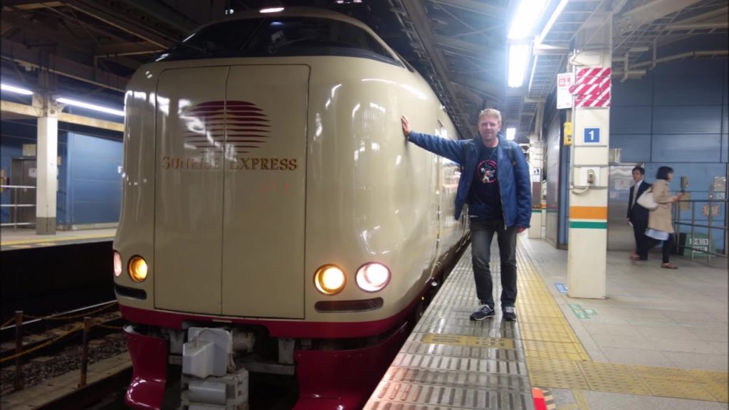 Sunrise Express Night Train - japoński pociąg sypialny (Sunrise Seto / Sunrise Izumo) 285 series EMU