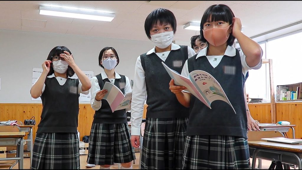 Une journée dans un collège au Japon