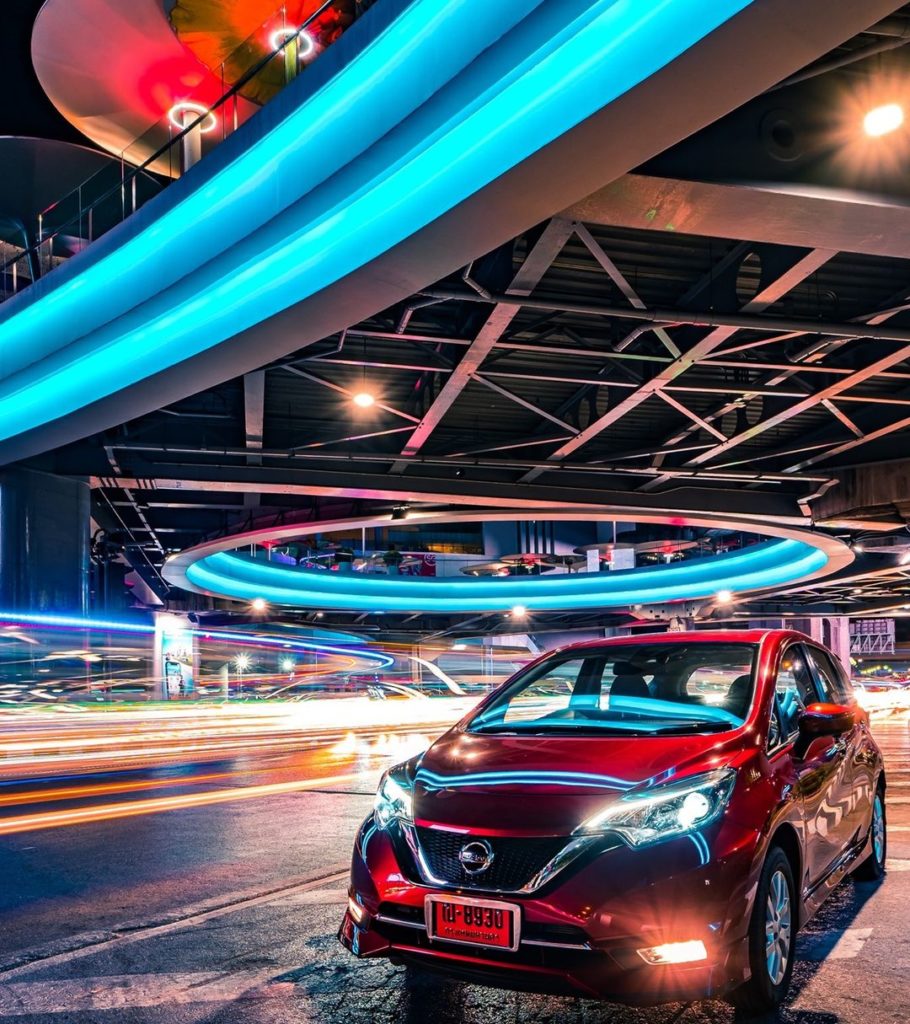 This is the rhythm of the night. Oh yeah #Nissan #NissanNote
 @oatoasta...