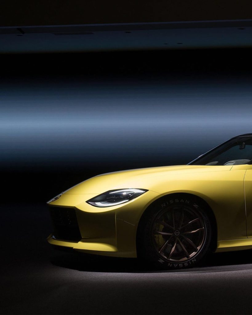 Swipe to experience the #PowerofZ #Nissan...