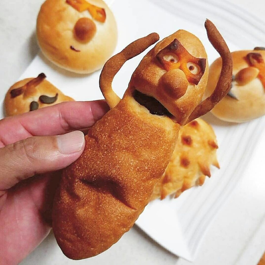 Just look at these kawaii baked goods from 'Panya no Pettan' bakery near Kushida...