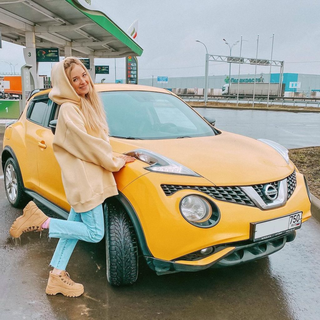 Yellow to brighten any morning drive! #NissanJuke
 @__leanor__...