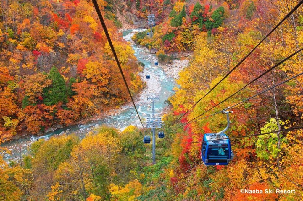 The Naeba Dragondola ropeway is Japan’s longest ropeway measuring over 3 miles l...