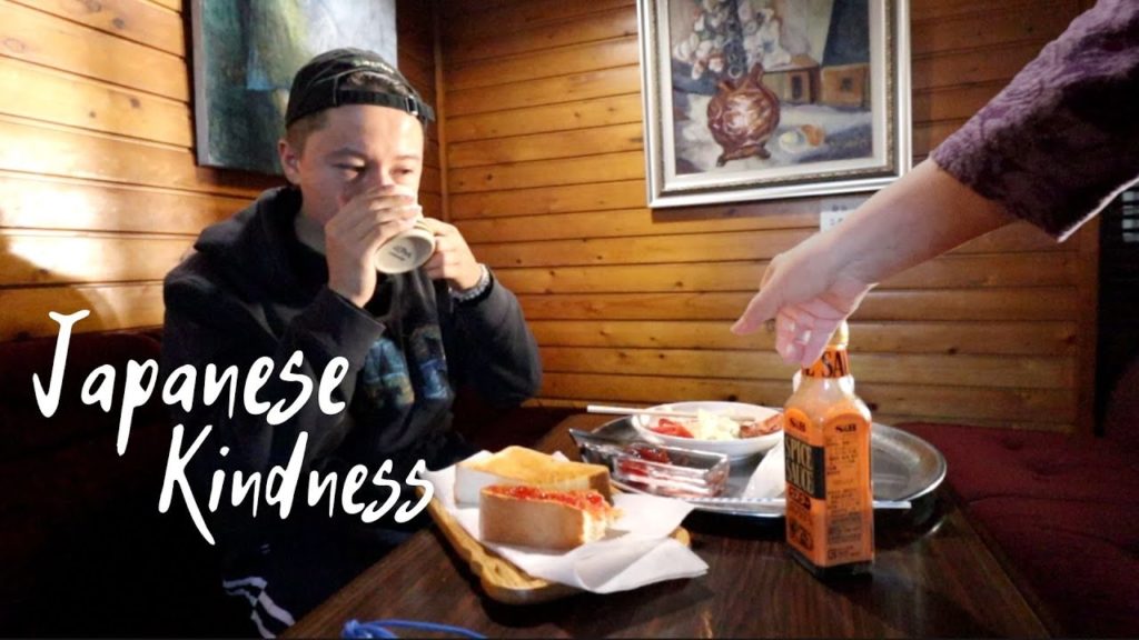 How I slept in a cafe in Hokkaido.