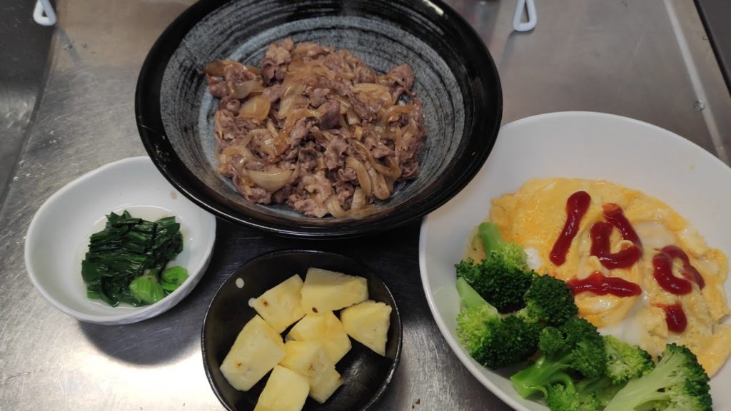キッチン料理風景 ライブカメラ 続き
