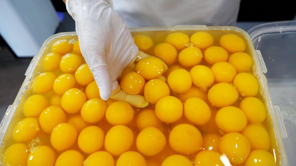 신메뉴 단호박 대왕카스테라 / 신선한 무항생제 계란사용 / 택배주문 많은곳! / Pumpkin Giant Castella / Use of fresh eggs 신메뉴 단호박 대왕카스테라 / 신선한 무항생제 계란사용 / 택배주문 많은곳! / Pumpkin Giant Castella / Use of fresh eggs